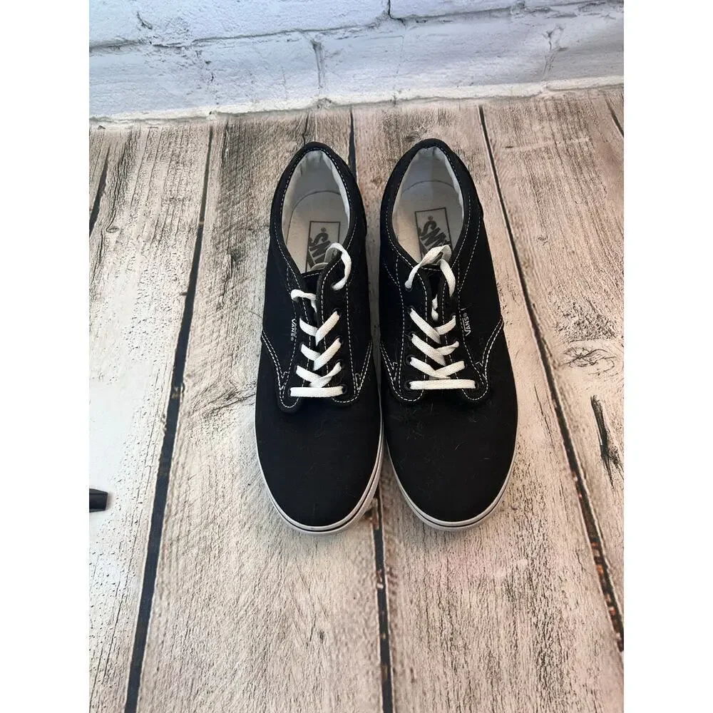 VANS Women’s Dainty Low Top Canvas Sneakers / Size: 9.5 - Picture 2 of 9